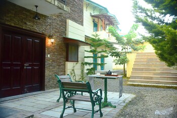 the glenbrook estate