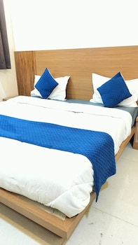 hotel konark