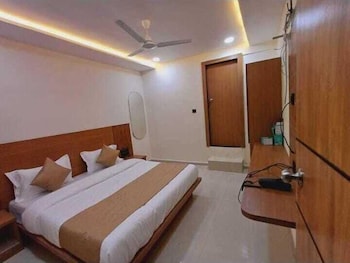 hotel konark