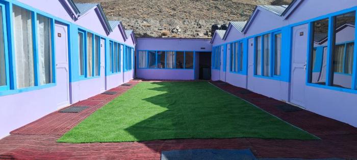oasis retreat cottages pangong