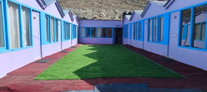 oasis retreat cottages pangong