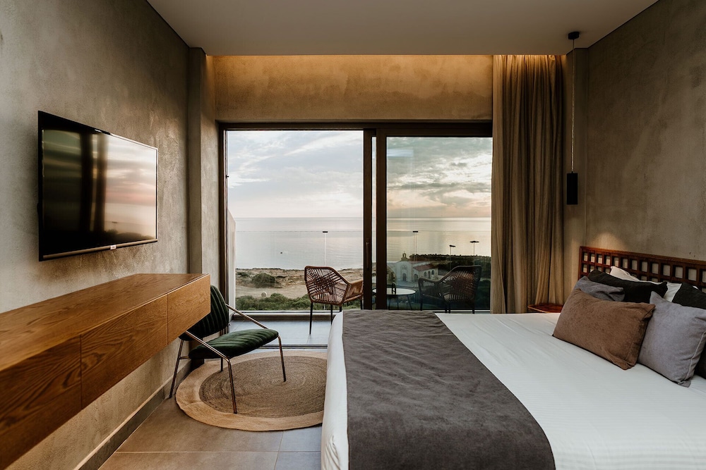 cavo zoe seaside hotel