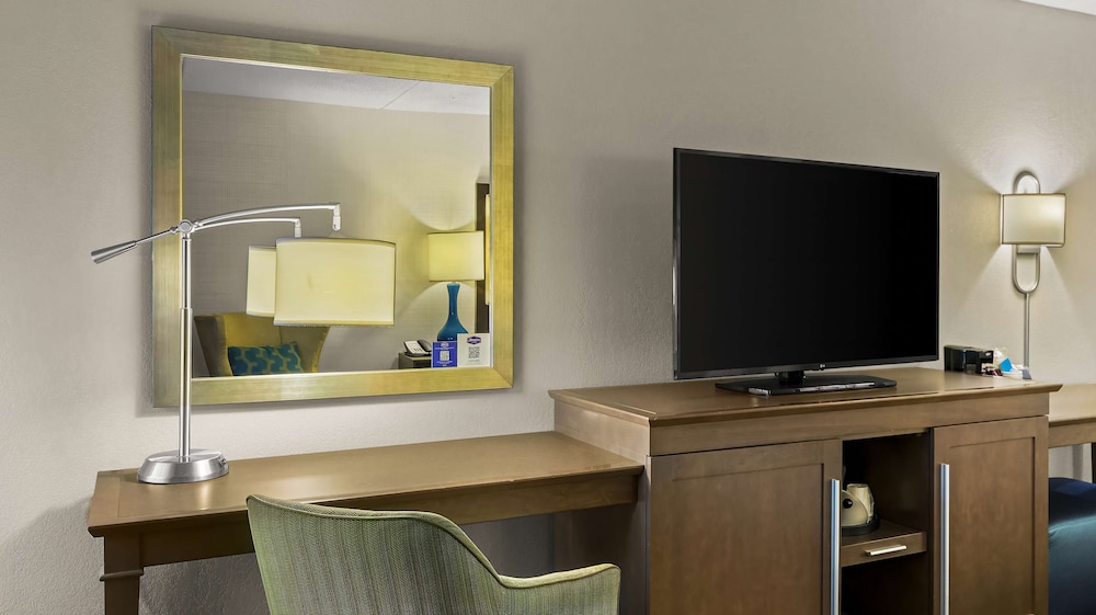 hampton inn bloomington