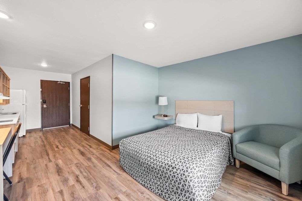 woodspring suites jackson i 40