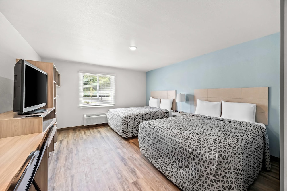 woodspring suites jackson i 40