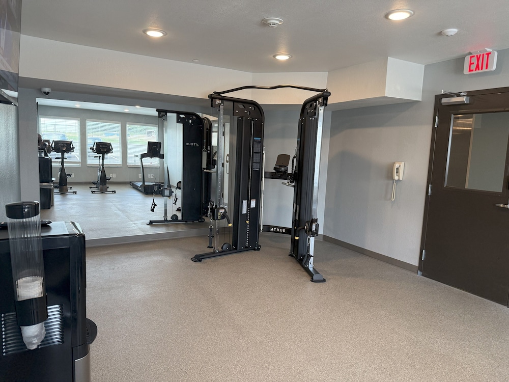 woodspring suites jackson i 40