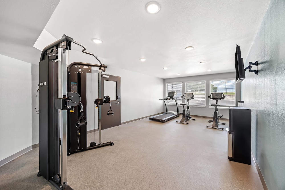 woodspring suites jackson i 40