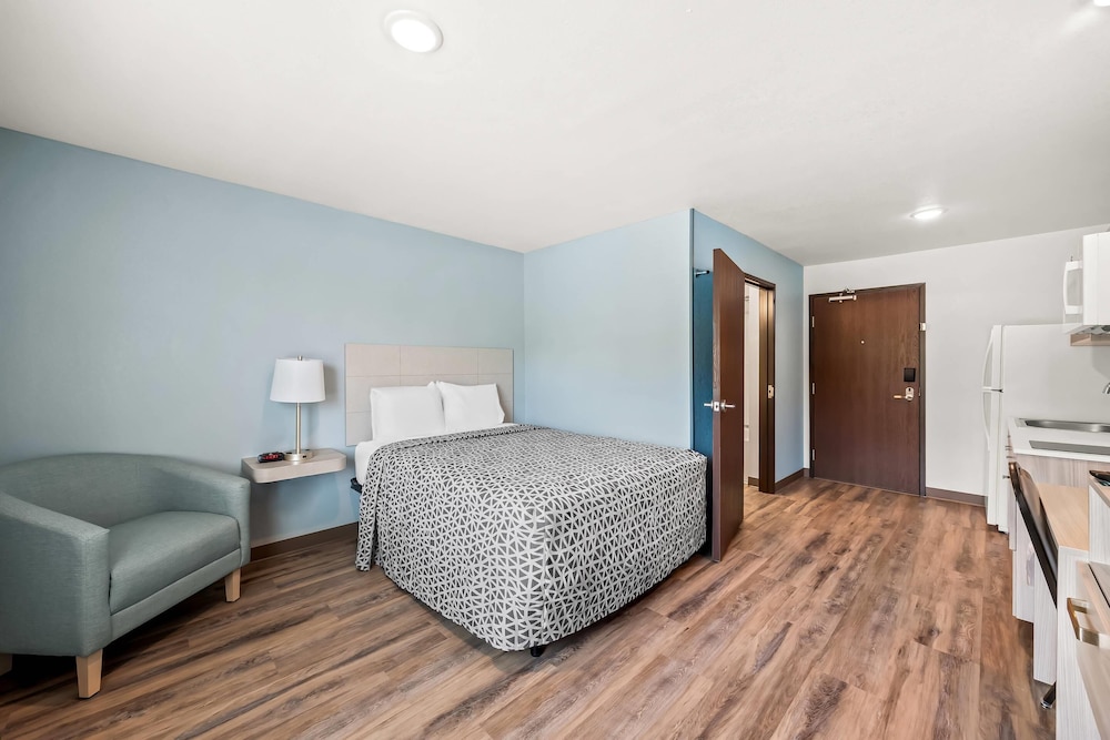 woodspring suites jackson i 40