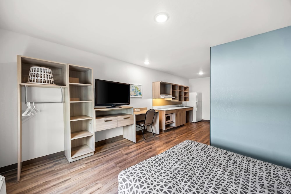woodspring suites jackson i 40