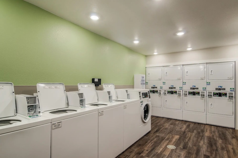woodspring suites jackson i 40
