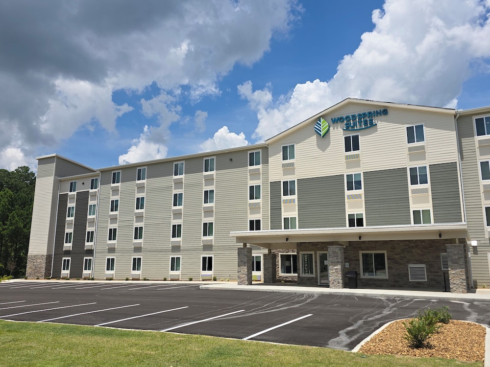woodspring suites jackson i 40