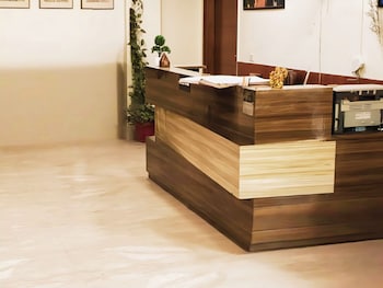 aroha stayinn gurugram