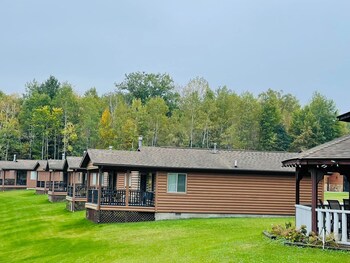 lost arrow resort
