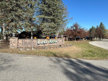 lost arrow resort
