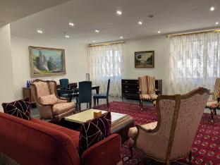 plaza viktoria hotel yerevan
