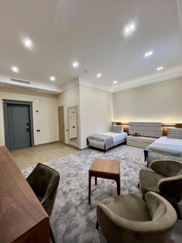 plaza viktoria hotel yerevan
