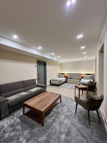 plaza viktoria hotel yerevan