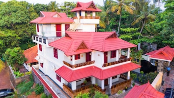 Chechus Beach Walk,,3 star