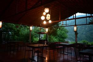 shoolin jungle resort