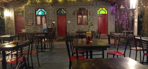 shoolin jungle resort