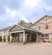 super 8 by wyndham blue earth