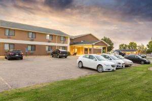 Super 8 By Wyndham Blue Earth,Fairmont>>Blue Earth,2 star