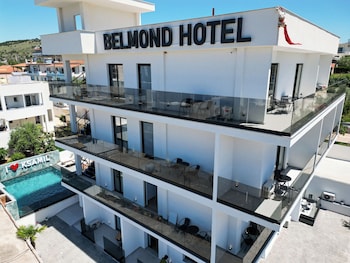 Belmond Hotel,,2 star