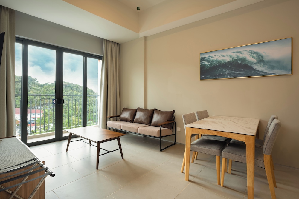 zenith suites cameron