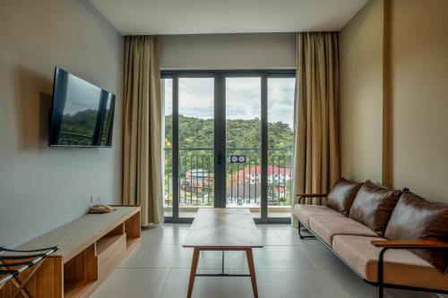 zenith suites cameron