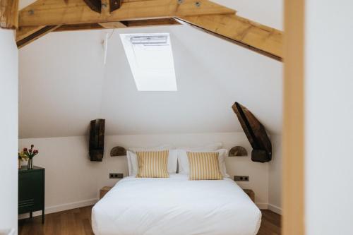 maison hubert