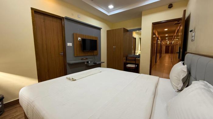 lakshmi naraya grand