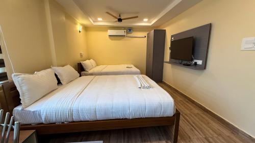 lakshmi naraya grand