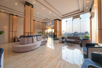 Al Qasr Hotel Suites - Al Iskan District,As Sadd, Khamis Mushait 62431,0 star