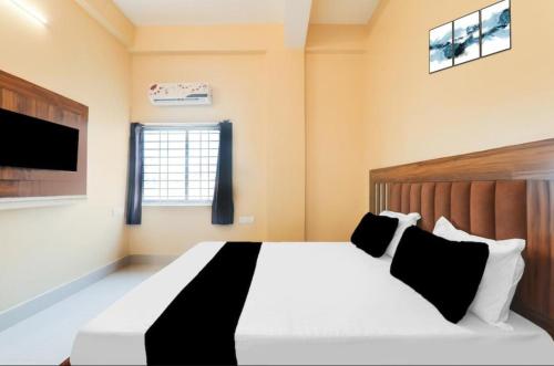 Roomssolution Patna,,3 star