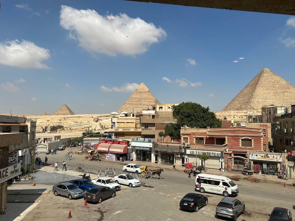 pyramids island