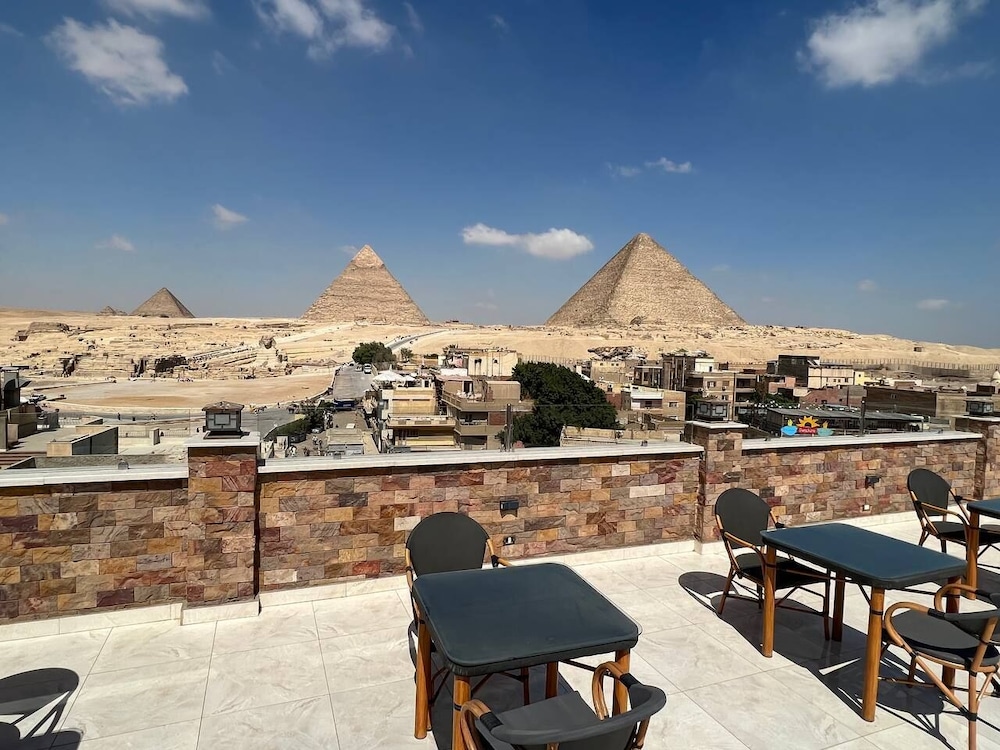 pyramids island