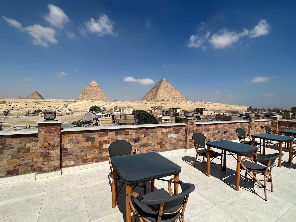 pyramids island