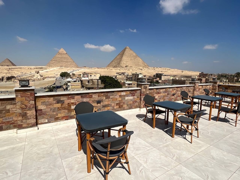 pyramids island