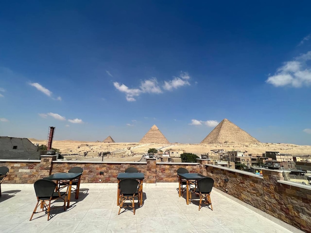 pyramids island