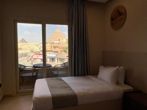 pyramids island