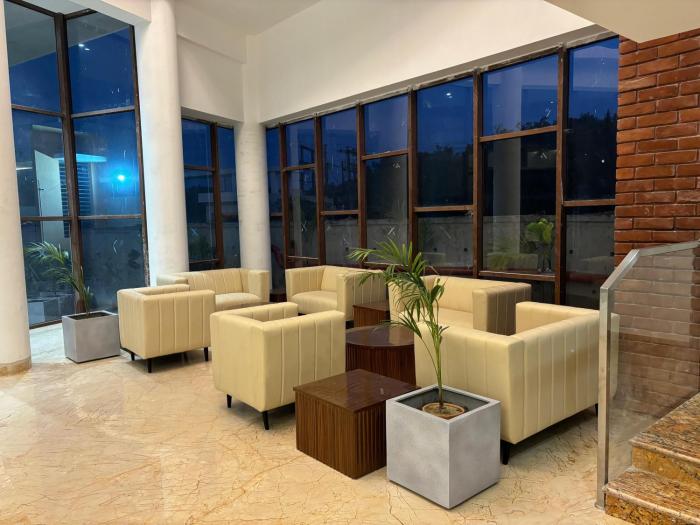 the pearl club resort