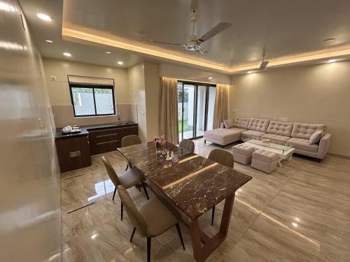 the pearl club resort