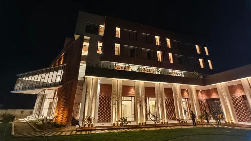 the pearl club resort