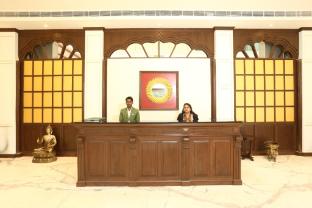 The Exotica Grandeur,,3 star