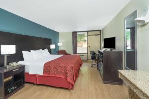 days inn by wyndham raleigh midtown