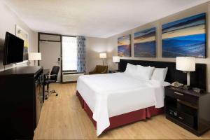 days inn by wyndham raleigh midtown