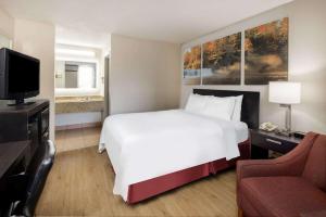 days inn by wyndham raleigh midtown