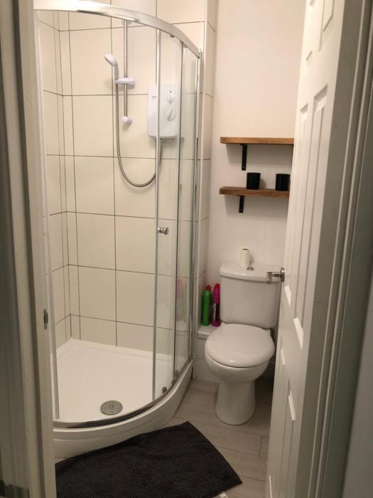 captivating 1 bed apartment in hednesford