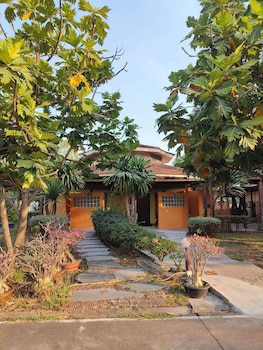 cabbages and condoms hotel ratchaburi