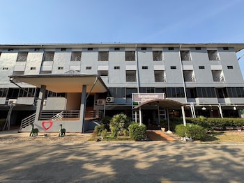 cabbages and condoms hotel ratchaburi